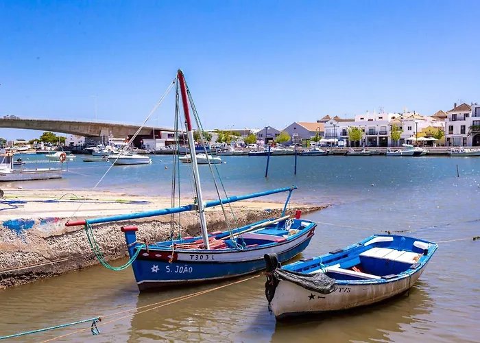 Casa Boskany By Junto Ao Mar 펜션 *